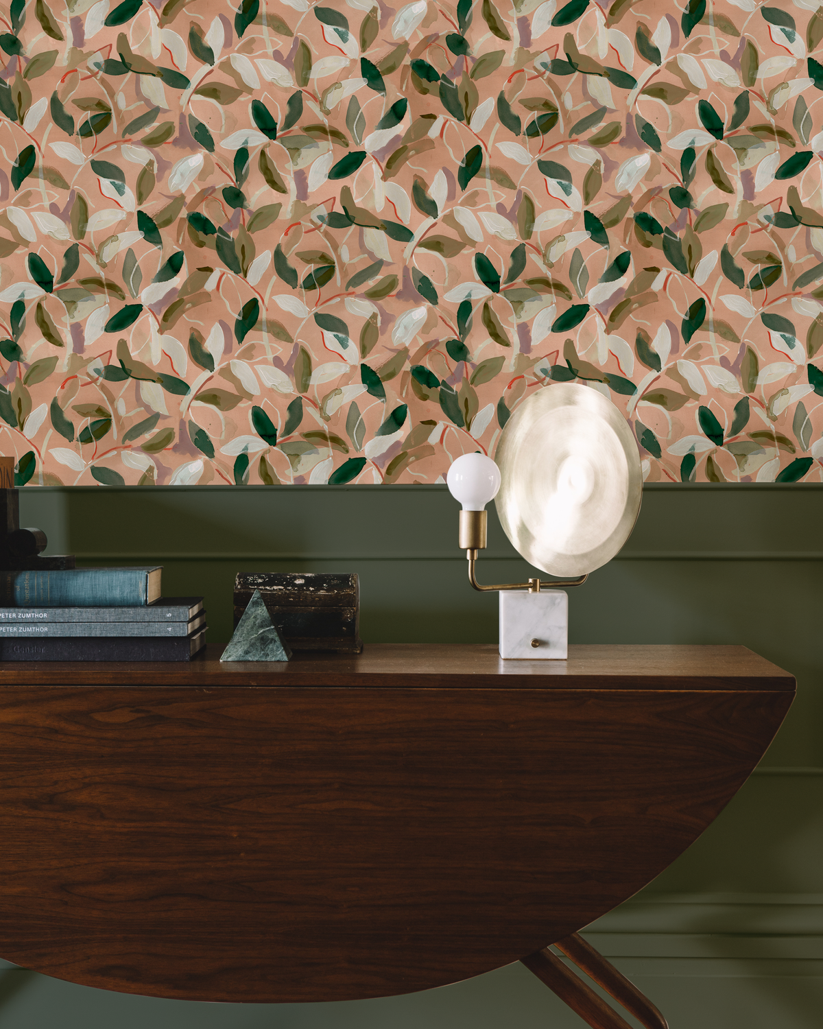 Laurel Wallpaper in Peach