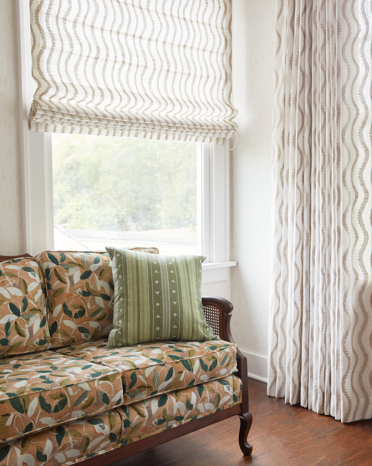 Laurel Fabric in Peach