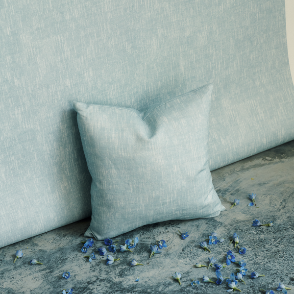 Alder Wallpaper in Clear Sky