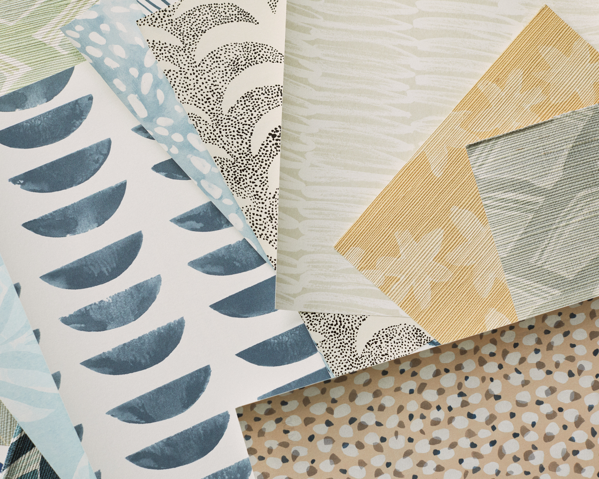 Speckled Wallpaper in Cloud Blue