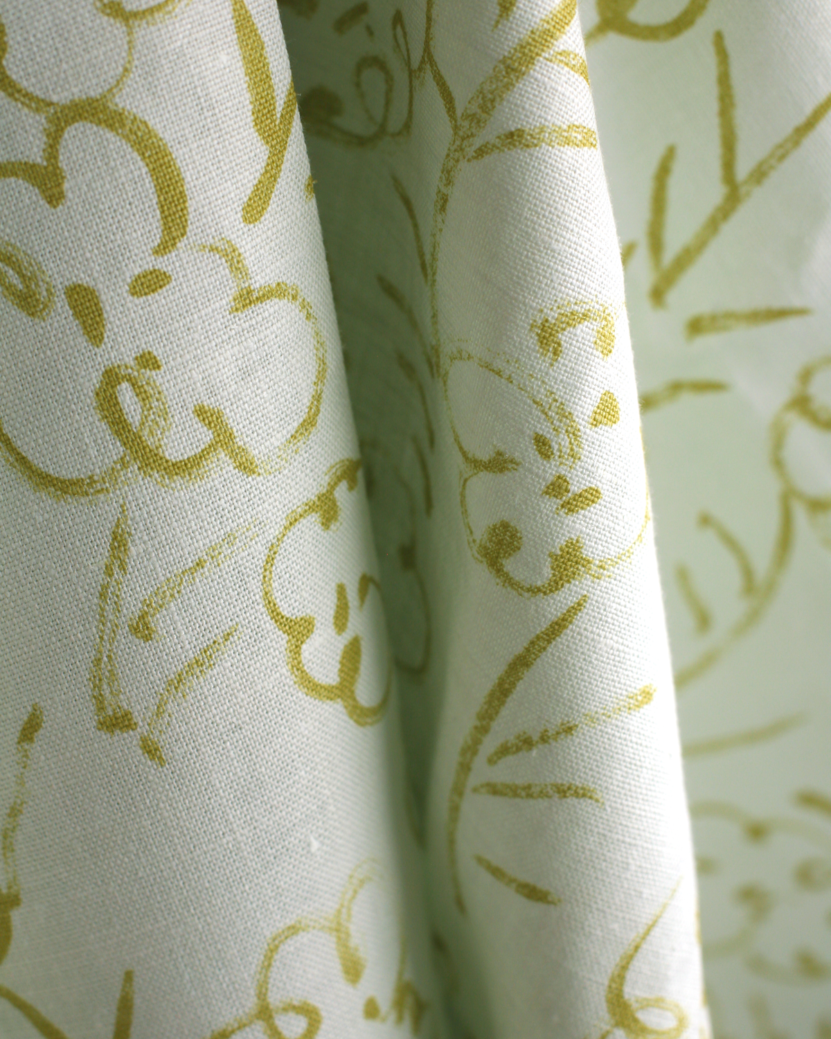 Roses Fabric in Mint/Chartreuse