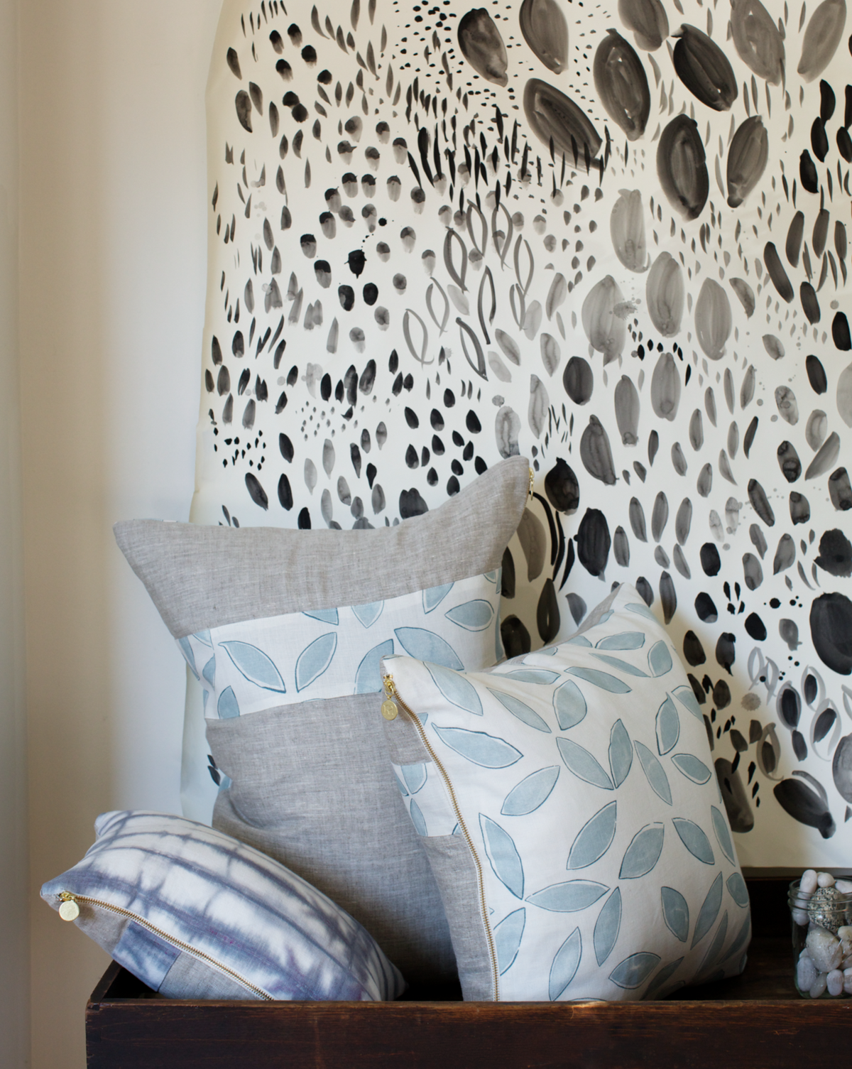 Blooms Wallpaper in Navy