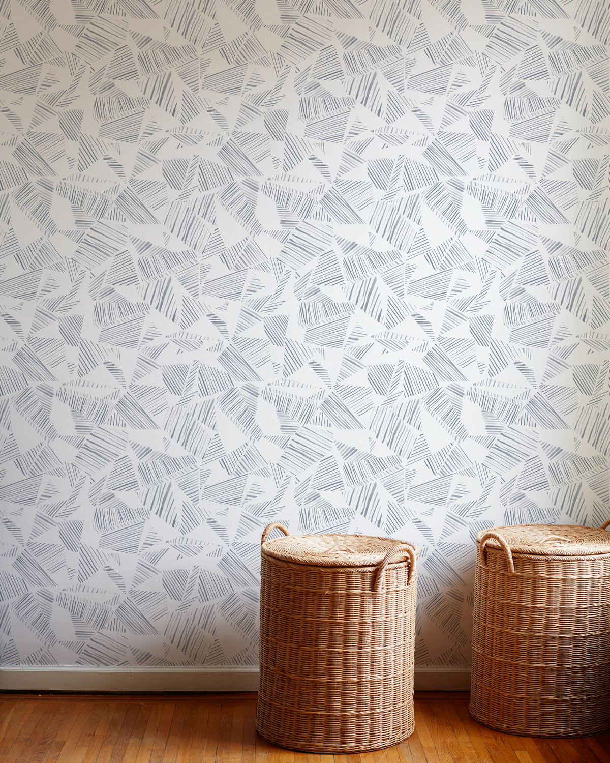Mixed Stripe Wallpaper in Gray