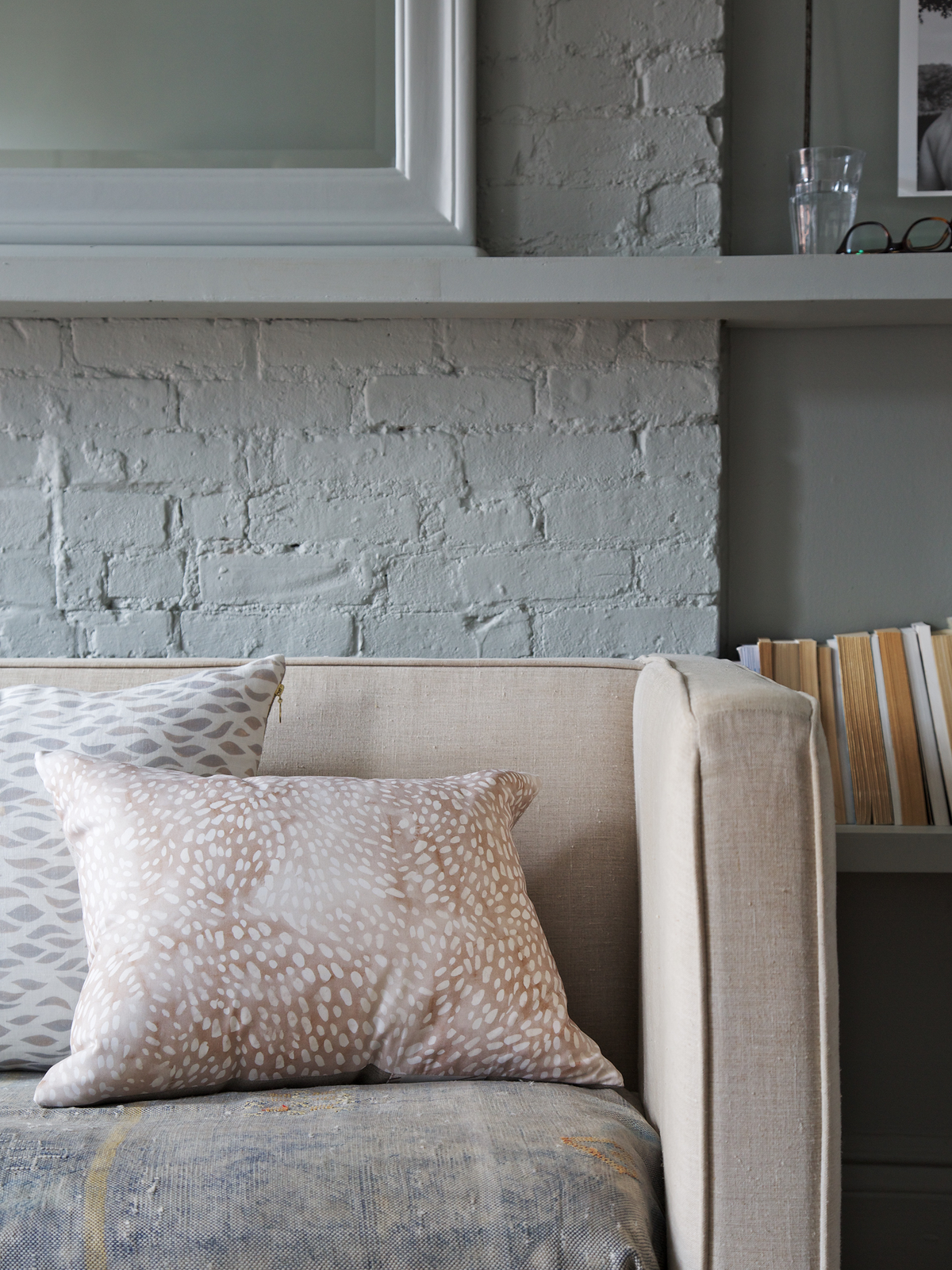 Petals Fabric in Taupe-Rose