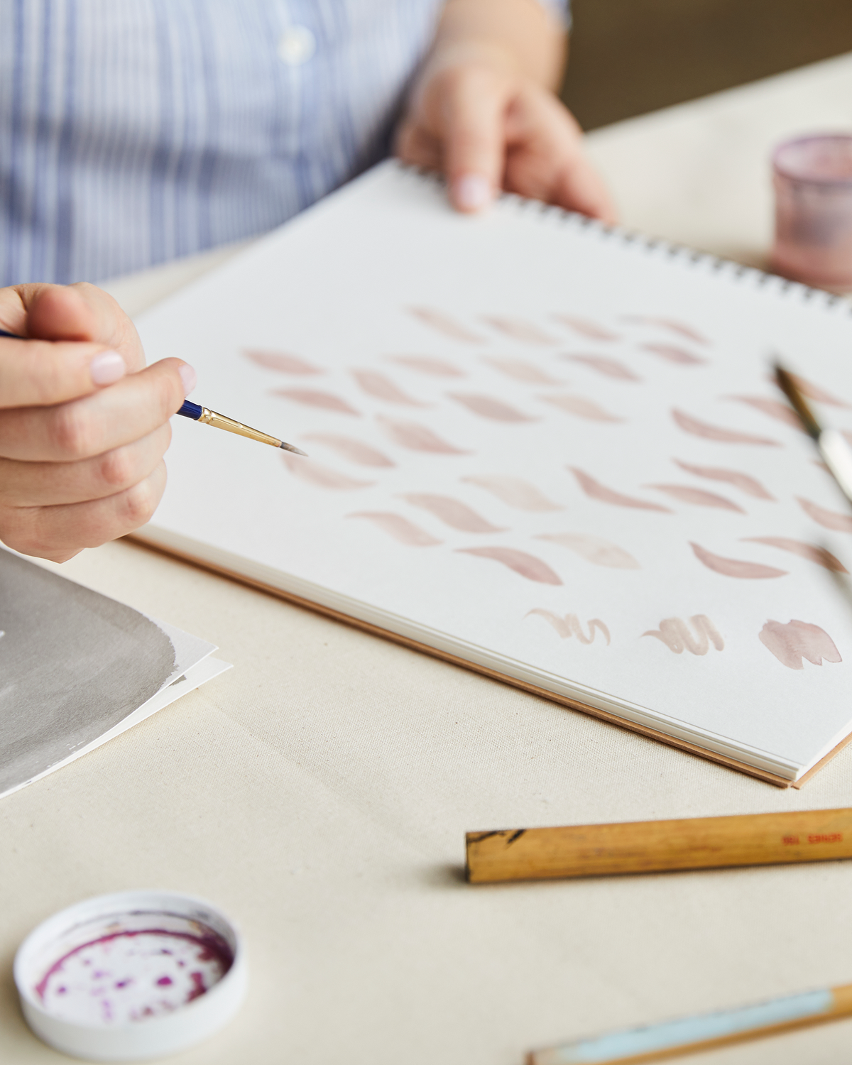 Petals Fabric in Taupe-Rose