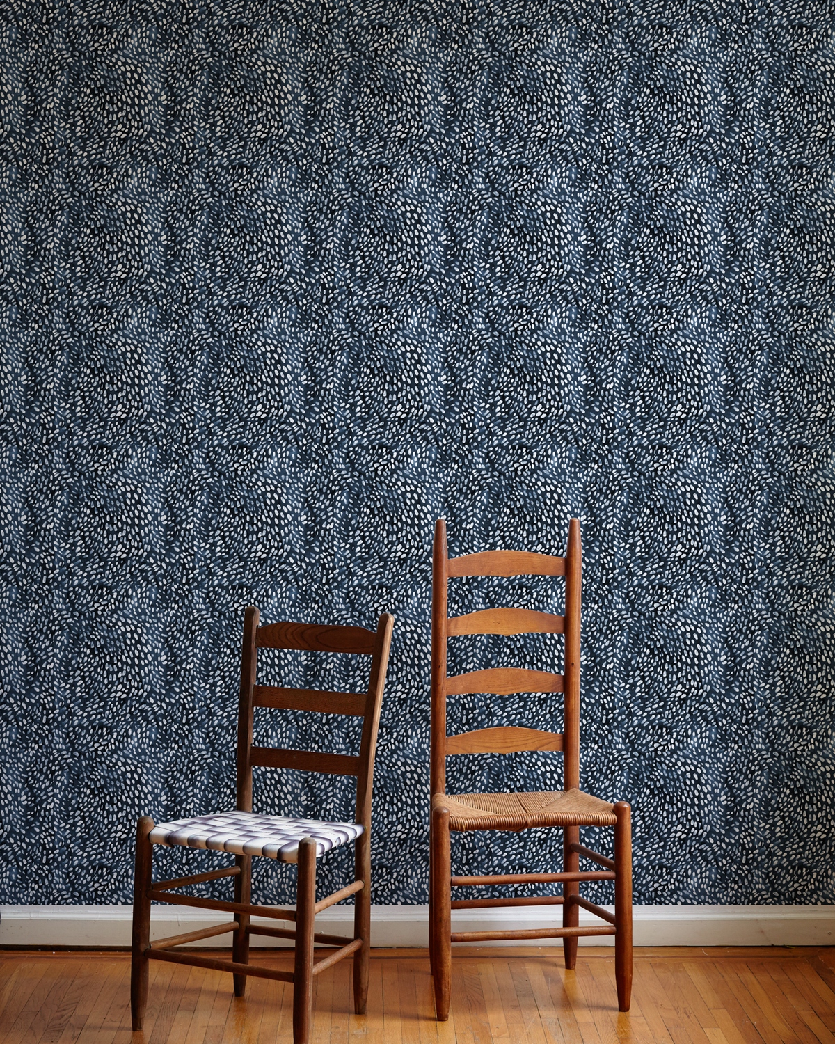 Speckled Wallpaper in Navy