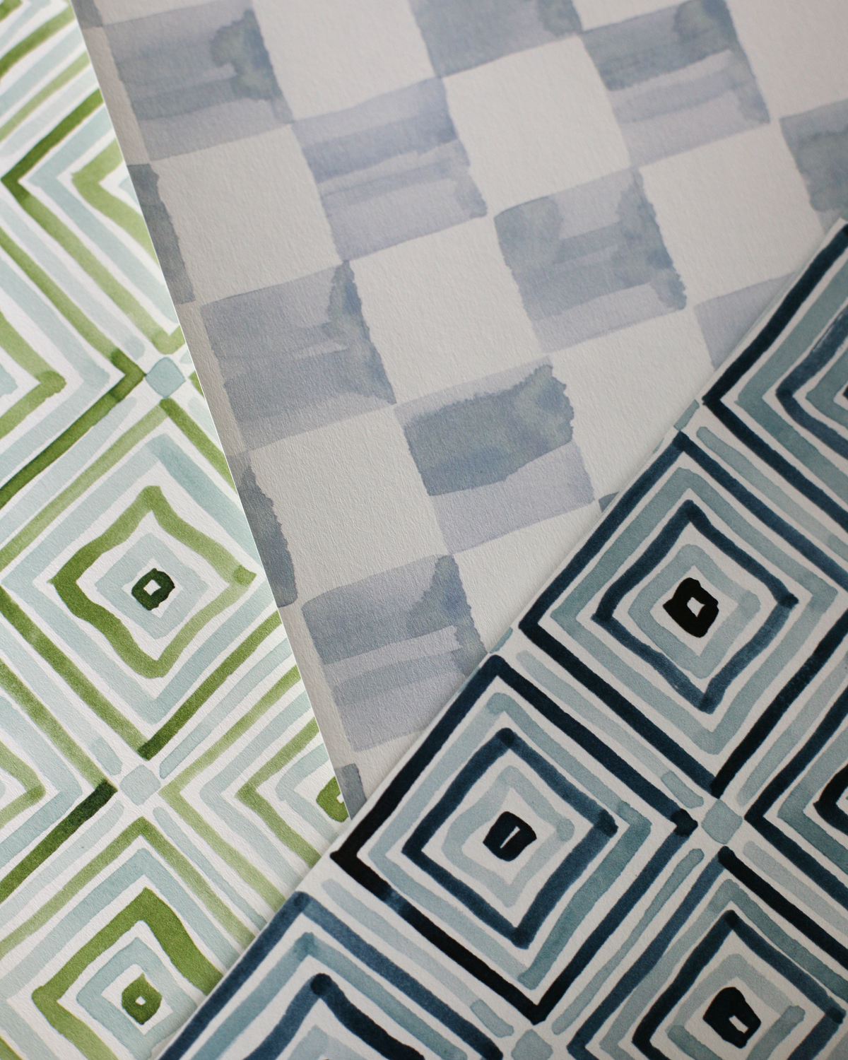 Concentric Squares Wallpaper in Green/Blue