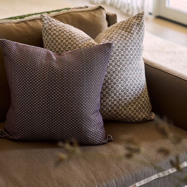 Floret Pillow in Brown/Mauve