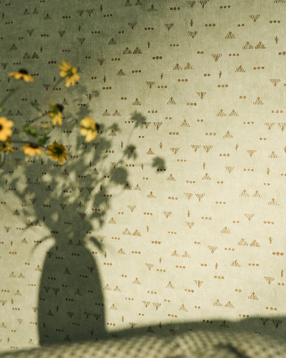 Grass Wallpaper in Green/Ochre