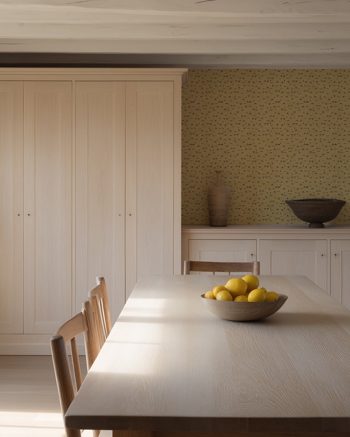 Grass Wallpaper in Ochre/Navy