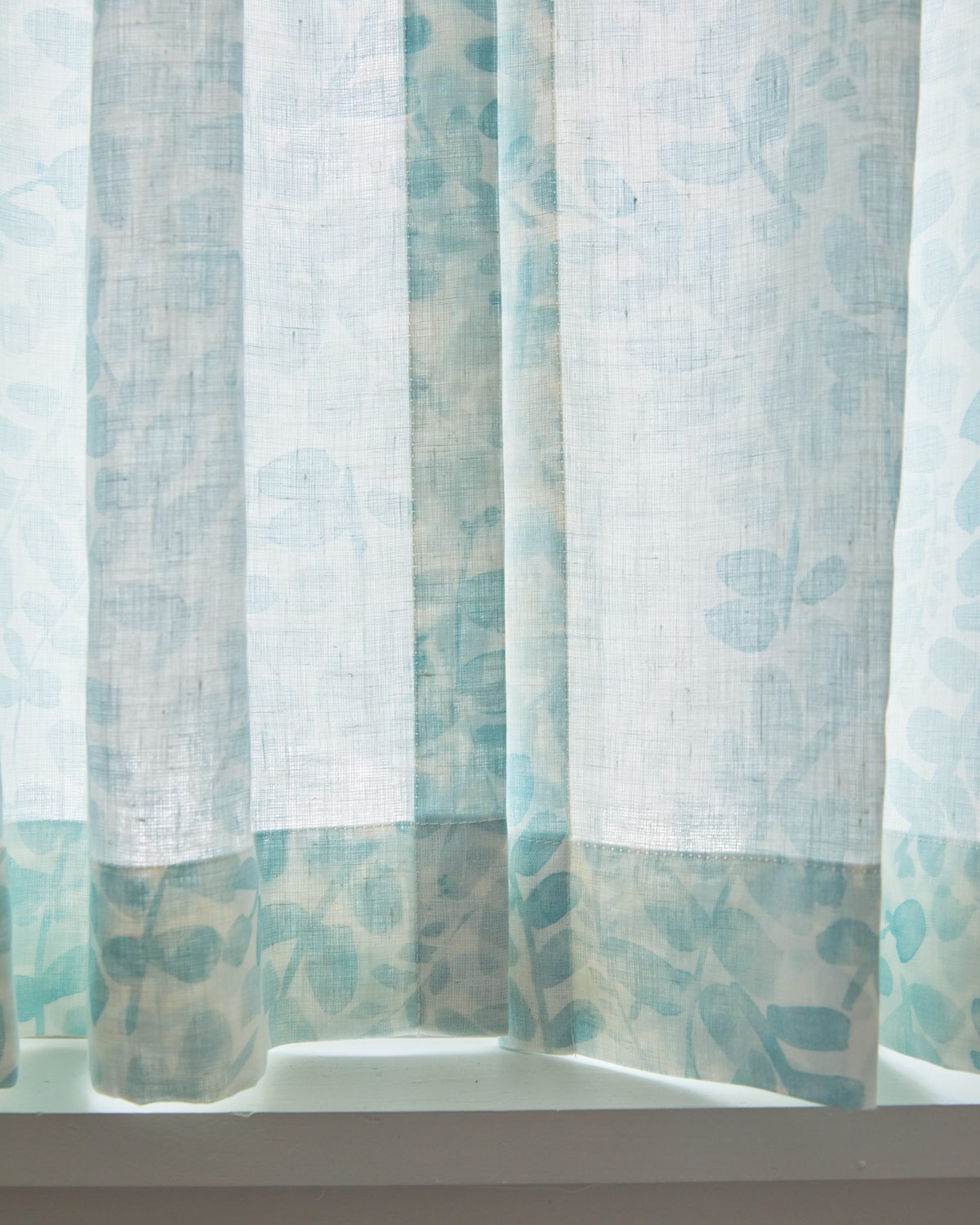 Leafy Vines Fabric in Light Blue