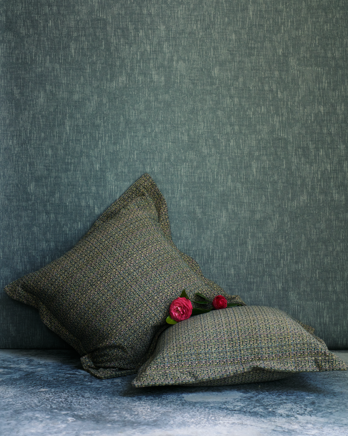 Bramble Fabric in Camellia Leaf