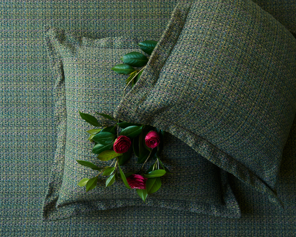 Bramble Fabric in Camellia Leaf