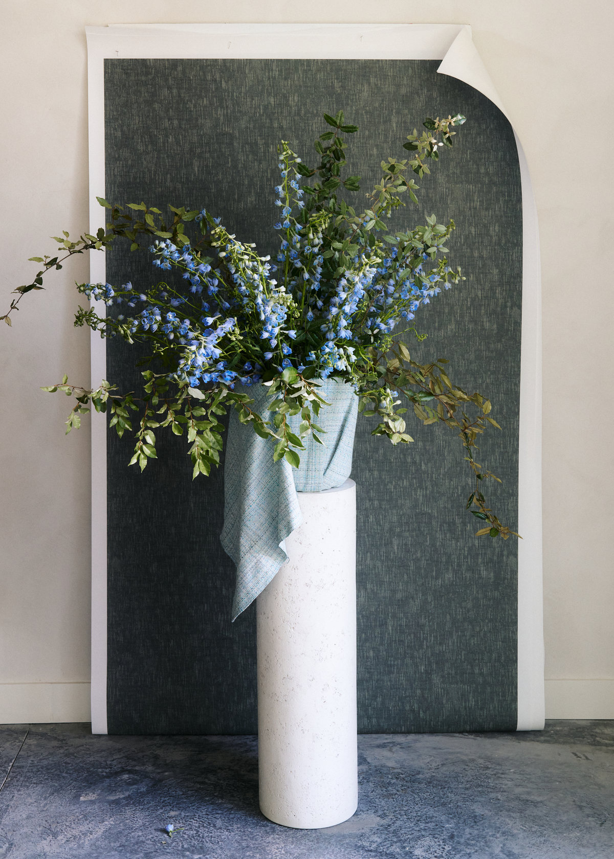 Bramble Fabric in Splash Blue