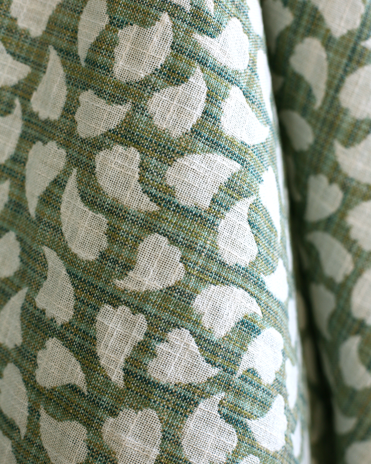 Bubbly Leaves Fabric in Green