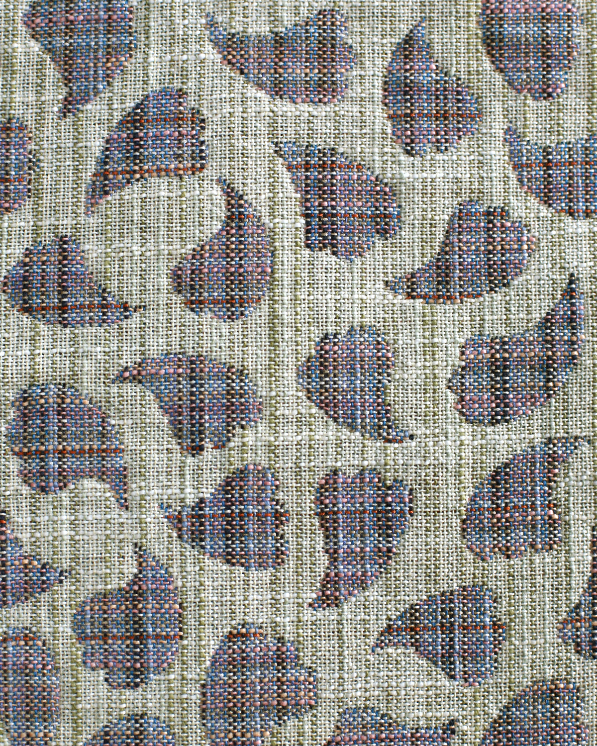 Bubbly Leaves Fabric in Multi Lilac