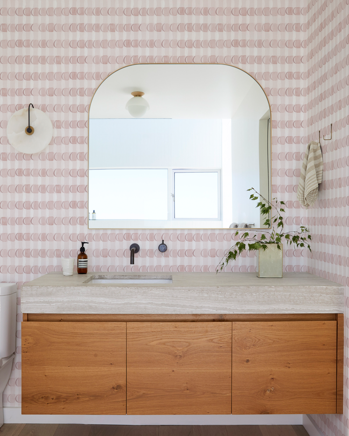 Crescent Plaid Wallpaper in Pink