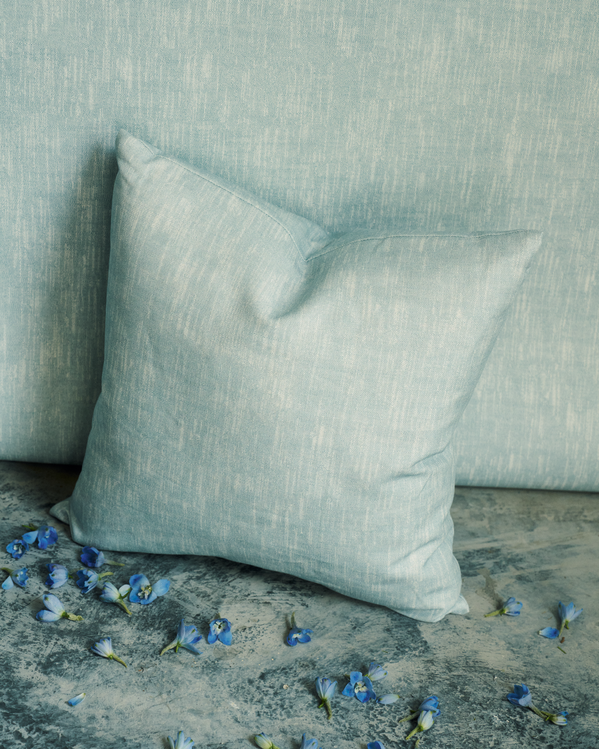 Alder Fabric in Clear Sky