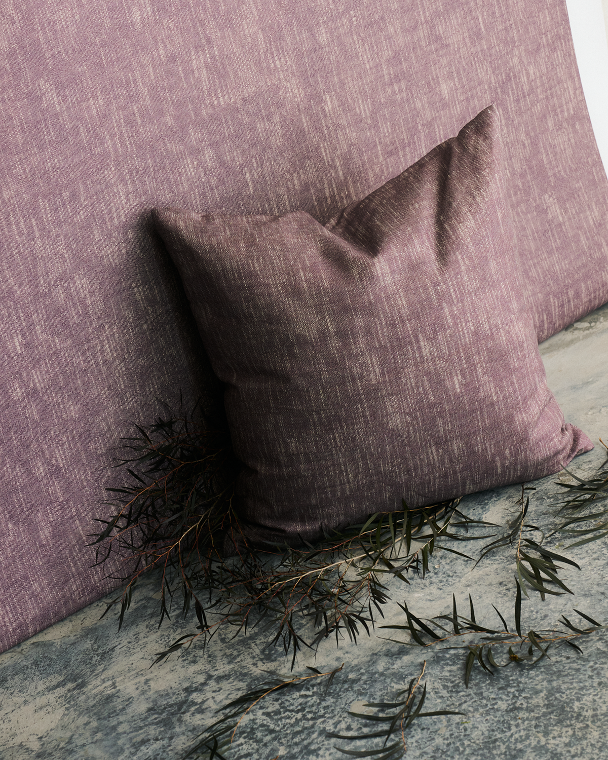Alder Pillow in Eggplant