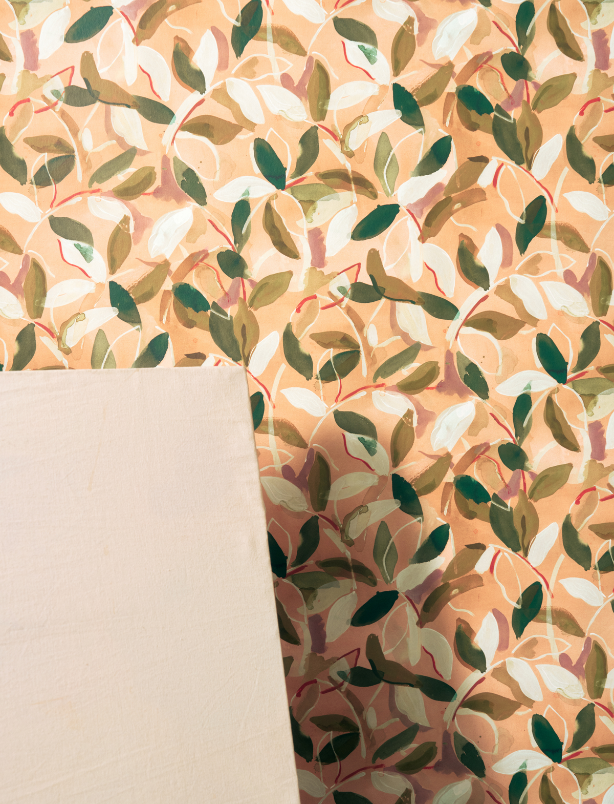 Laurel Wallpaper in Peach