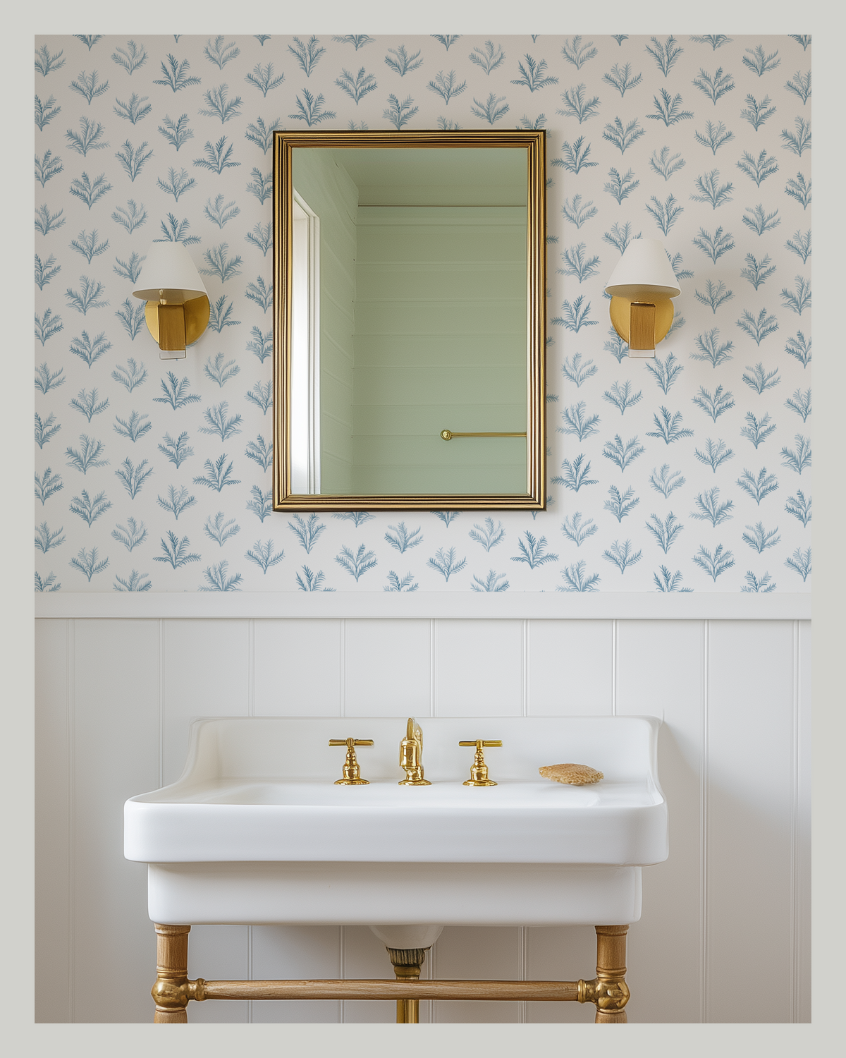 Little Palm Wallpaper in Light Blue
