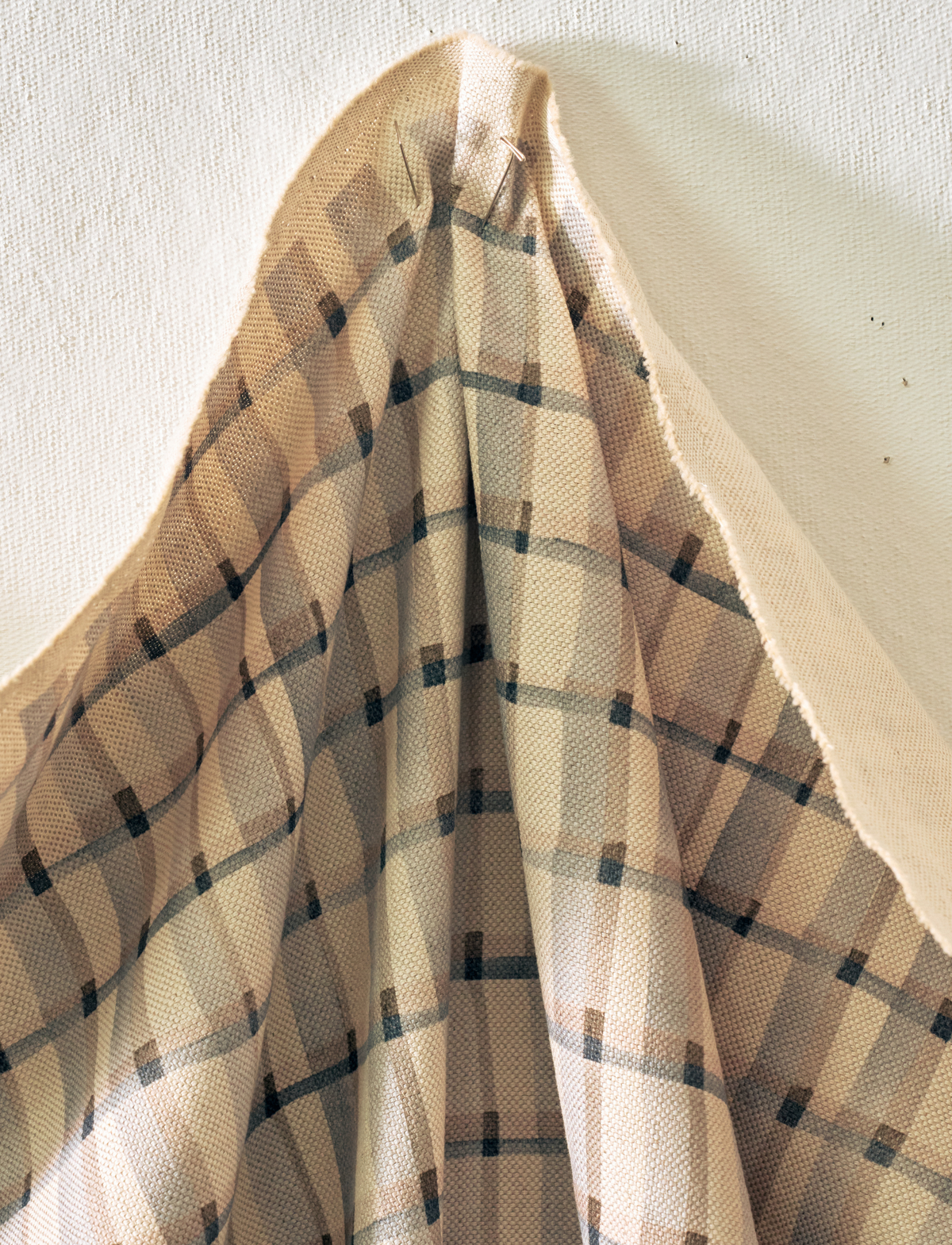 Mason Plaid Fabric in Natural/Gray