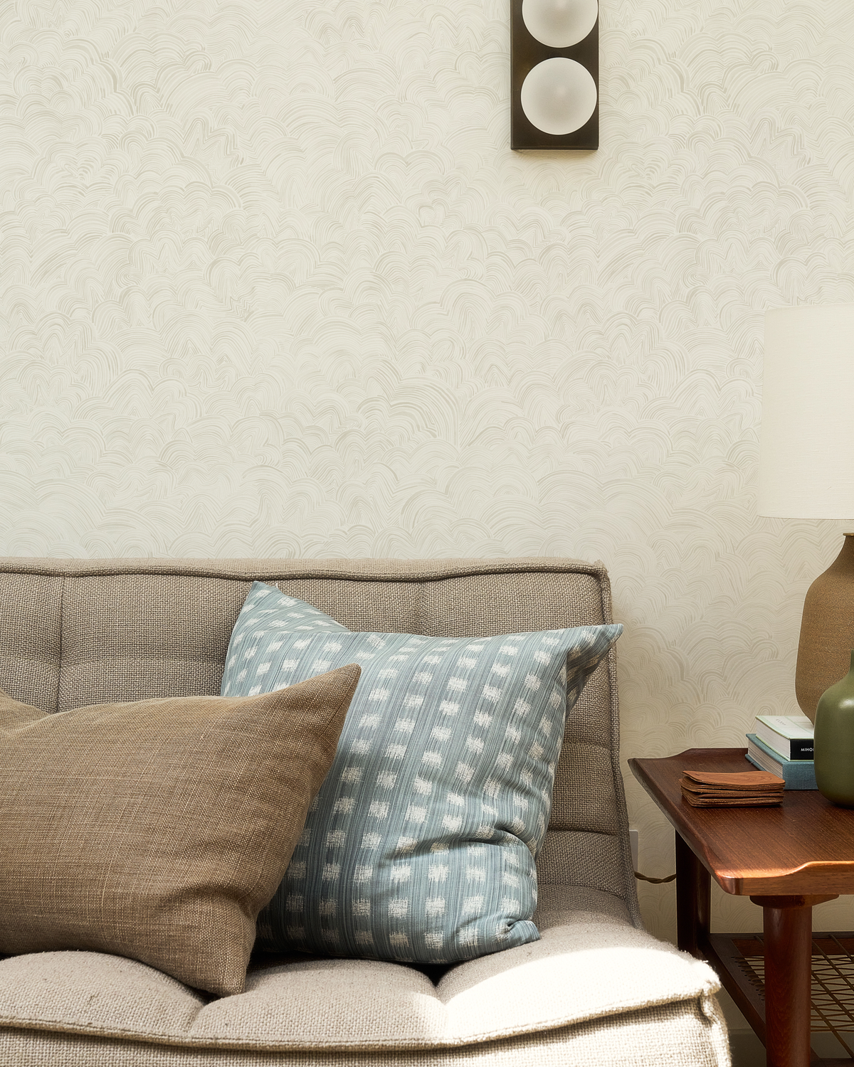 Linear Cloud Wallpaper in Shell