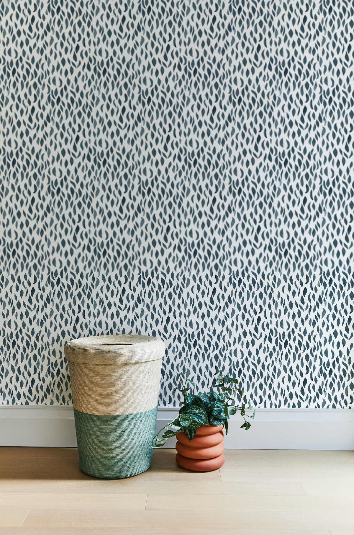 Petals Small Wallpaper in Navy
