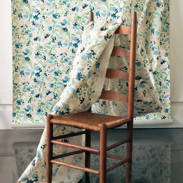 Wildflower Wallpaper in Navy/Leaf