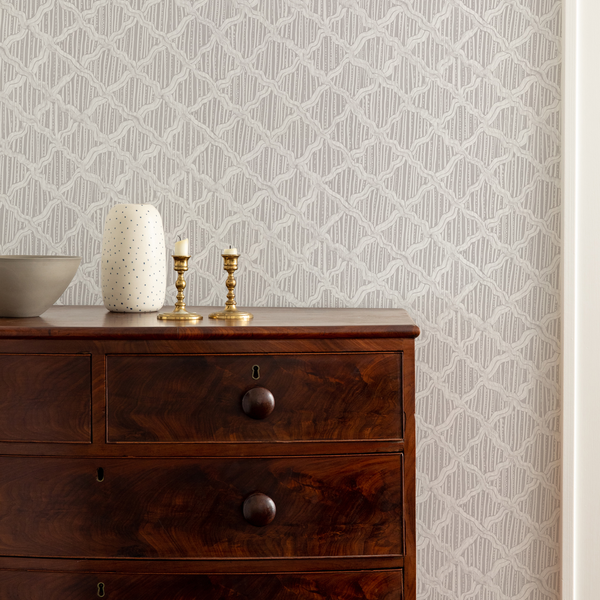 Carved Ogee Wallpaper in Gray